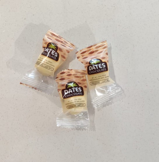 SQ Dates Choc/Almd Milk Cheese (6377)Kg
