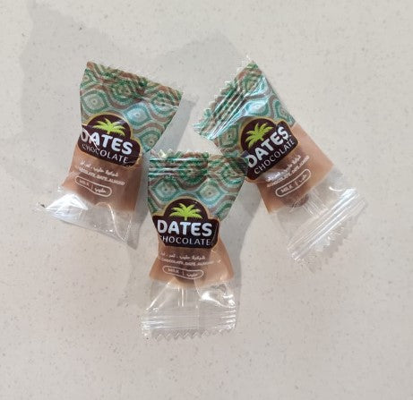 SQ Dates Choc/Almd Milk (6371)Kg